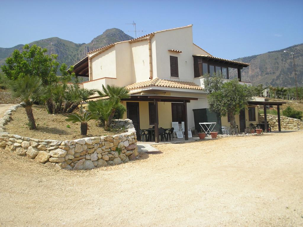 Blunda Holiday Home Кастелламмаре-дель-Голфо Экстерьер фото